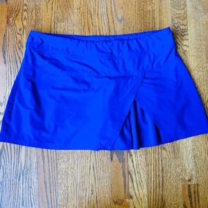 Athleta tennis skirt